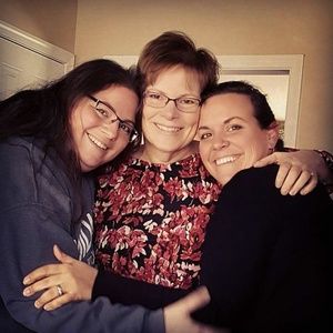 Meet your Posher, Roxie